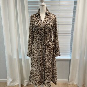 H&M Beige and Black Long Sleeve Dress
